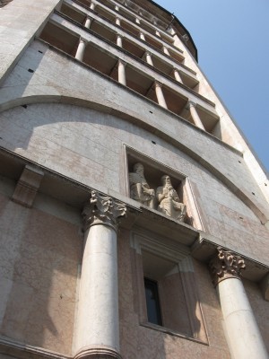 Parma_il_battistero