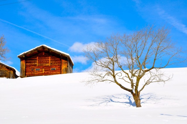 Gstaad_Sunny_Day