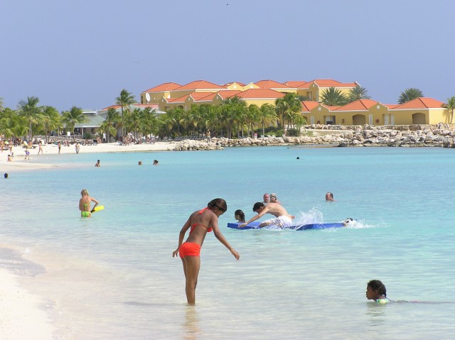 Mambo_beach_Curacao
