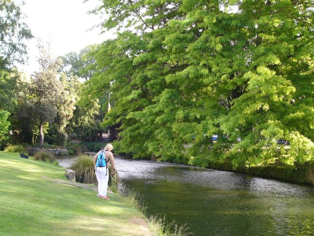 The_river_Avon_meanders_through_central_Christchurch_New_Zealand