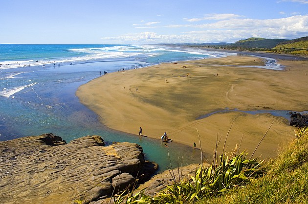 Muruwai_Beach