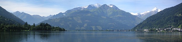 Zell_am_See_vom_Nordende_des_Zeller_Sees