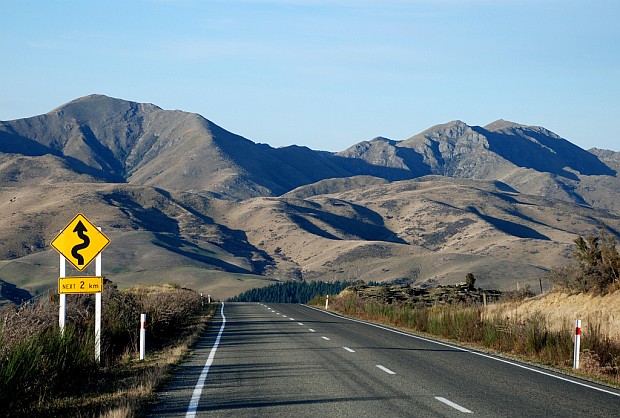 Macraes_Road_Otago_New_Zealand