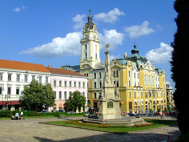 Pécs Széchenyi tér