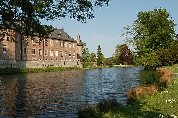 Schloss_Dyck_Juechen