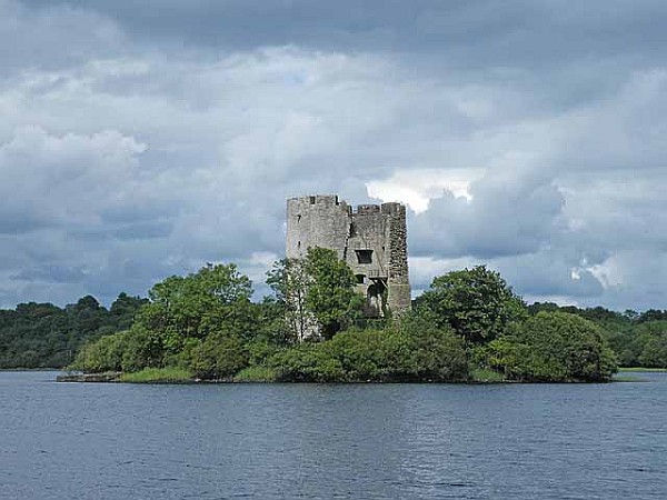 Clogh_Oughter_Castle_is_situated_on_an_island_on_Lough_Oughter_County_Cavan_Ireland