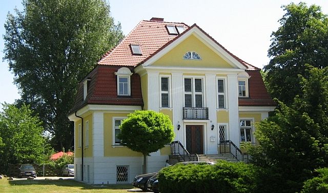 Villa Windbergsweg im Kulturpark Neubrandenburg, Wikimedia (public domain)